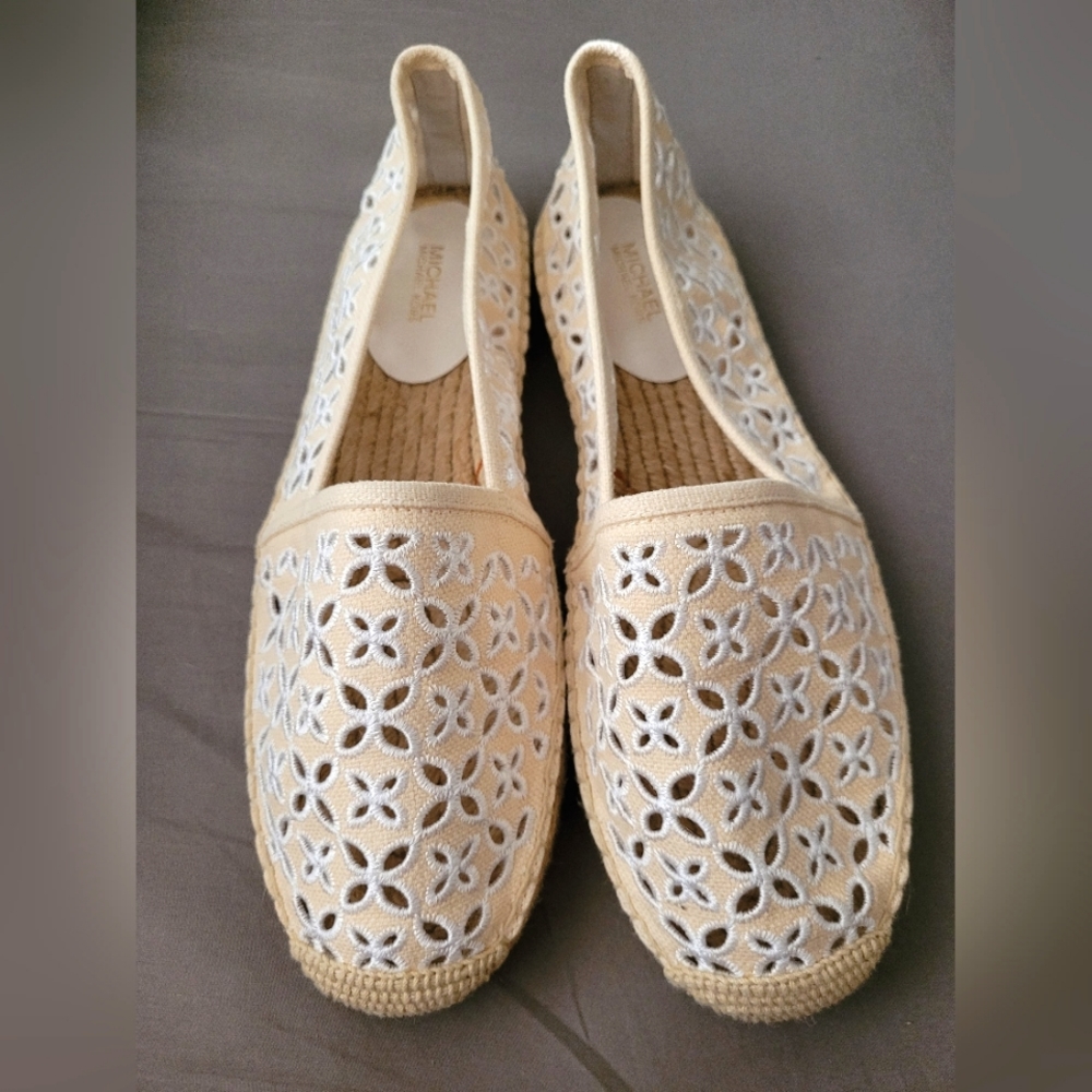 MICHAEL Micheal Kors Espadrilles 10 NWOT